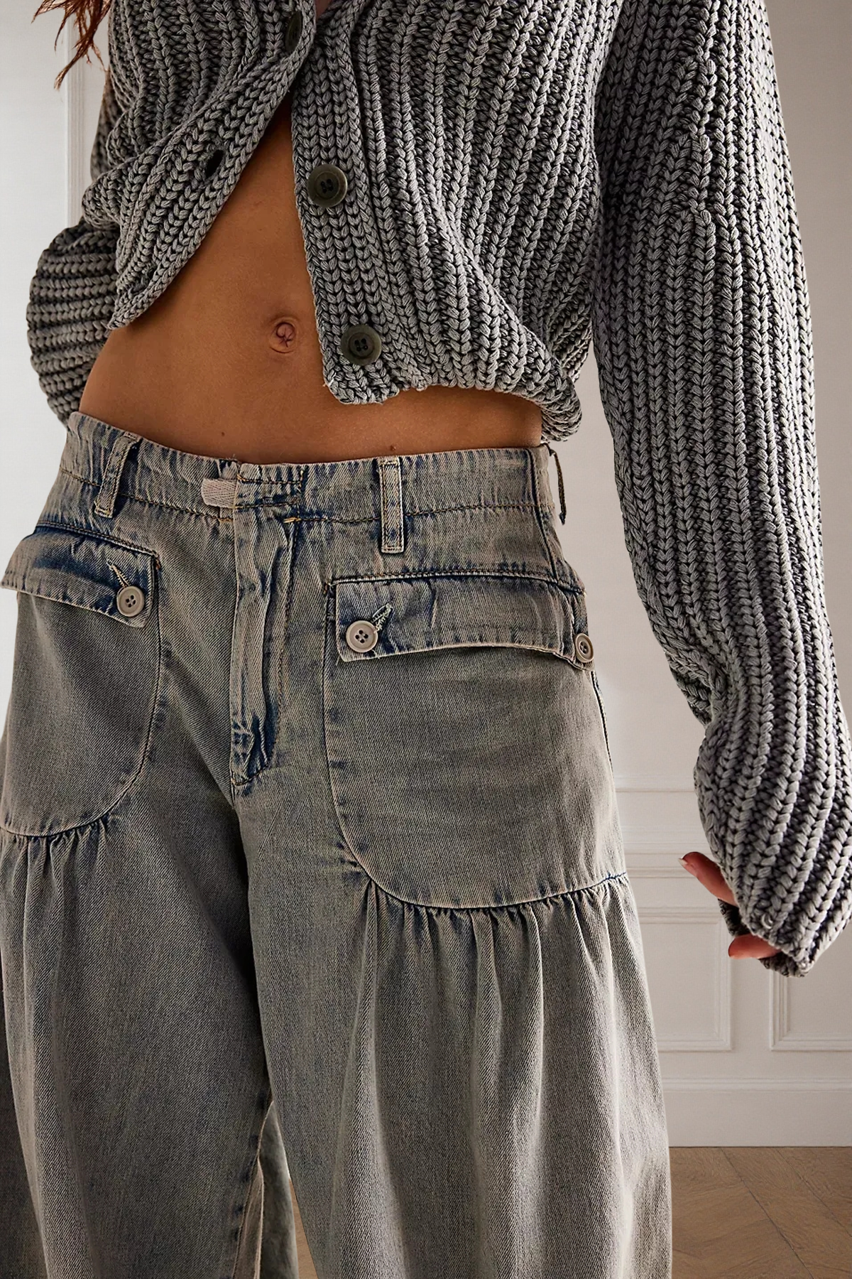 2026 New In Lotus Tube Jeans